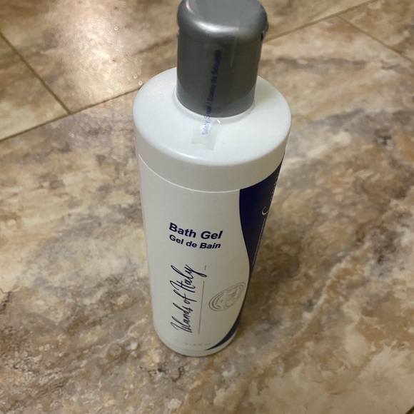 New & Sealed! Baronessa Cali's Islands of Italy Bath Gel - CAPRI - Picture 2 of 3